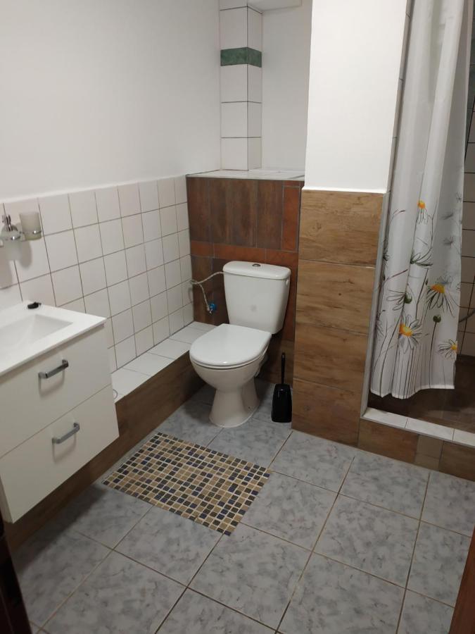 U Kremilka Hotell Jičín Exteriör bild